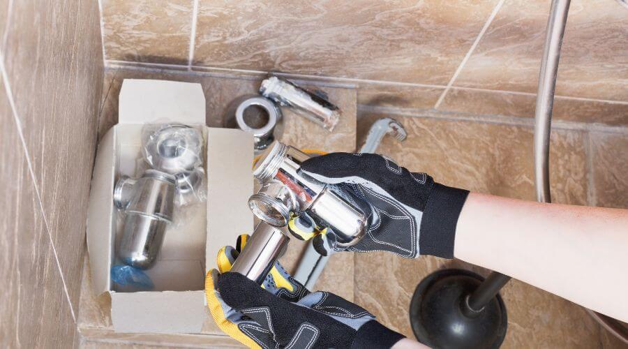 Expert Emergency Roof Repairs services in Kinsman, IL